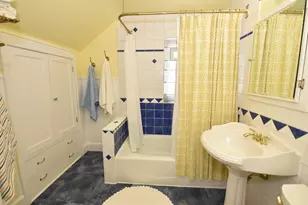 2217 N 71st St, Wauwatosa, WI 53213 - Photo 33