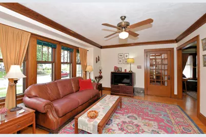2217 N 71st St, Wauwatosa, WI 53213 - Photo 15