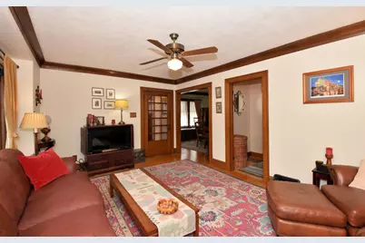 2217 N 71st St, Wauwatosa, WI 53213 - Photo 13