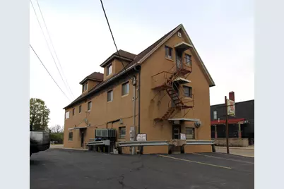 8101 W Greenfield Ave, West Allis, WI 53214 - Photo 21