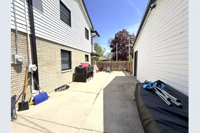 4427 N 77th St #4429, Milwaukee, WI 53218 - Photo 37