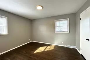 4427 N 77th St, Milwaukee, WI 53218 - Photo 13