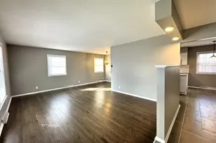 4427 N 77th St, Milwaukee, WI 53218 - Photo 9