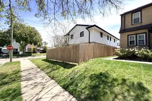 4427 N 77th St, Milwaukee, WI 53218 - Photo 33