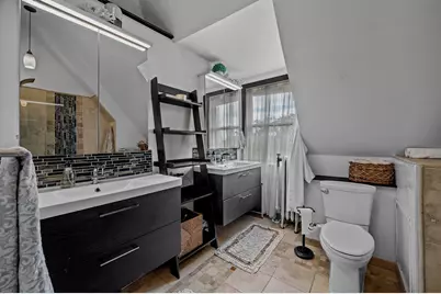 3209 W Wells St, Milwaukee, WI 53208 - Photo 25