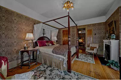 3209 W Wells St, Milwaukee, WI 53208 - Photo 21