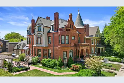 3209 W Wells St, Milwaukee, WI 53208 - Photo 1