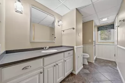 914  Hawthorne Dr, Howards Grove, WI 53083 - Photo 31
