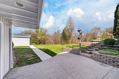 914  Hawthorne Dr, Howards Grove, WI 53083 - Photo 47