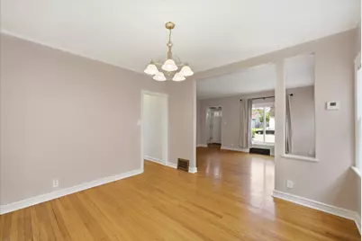 2709 W Villard Ave, Milwaukee, WI 53209 - Photo 11