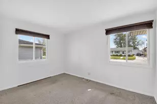8552 20th Ave, Kenosha, WI 53143 - Photo 9