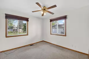 8552 20th Ave, Kenosha, WI 53143 - Photo 11