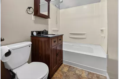 8552  20th Ave, Kenosha, WI 53143 - Photo 13