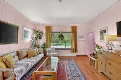 925 E Lincoln Ave, Milwaukee, WI 53207 - Photo 15