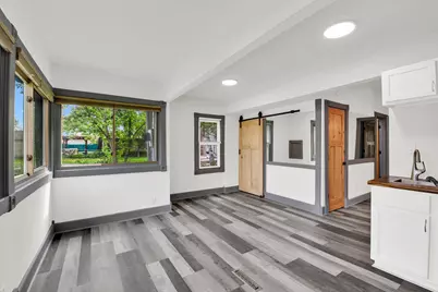 9080 S Chicago Ct, Oak Creek, WI 53154 - Photo 15