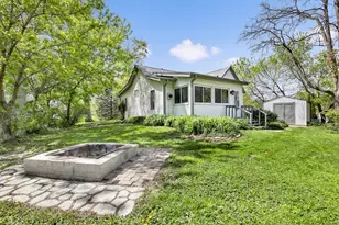 9080 S Chicago Ct, Oak Creek, WI 53154 - Photo 17