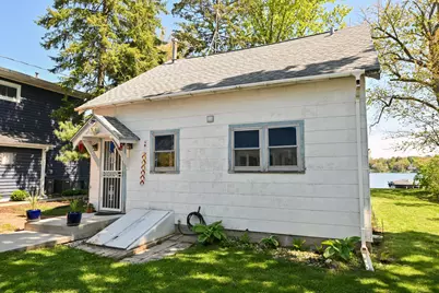 W944  Shorewood Dr, East Troy, WI 53120 - Photo 35