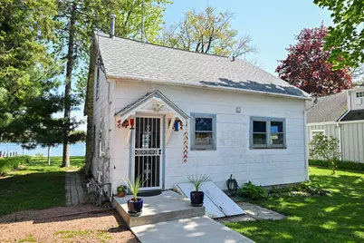 W944  Shorewood Dr, East Troy, WI 53120 - Photo 37
