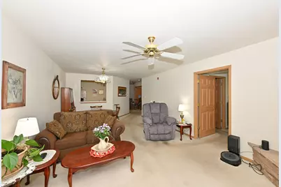 923  Prestwick - #1, Racine, WI 53185 - Photo 3