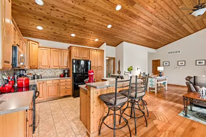 W8797  Lake Lorraine Rd, Delavan, WI 53115 - Photo 15