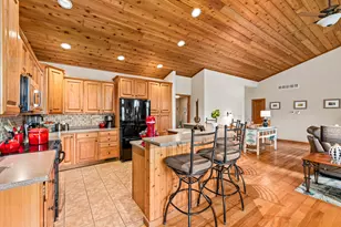 W8797 Lake Lorraine Rd, Delavan, WI 53115 - Photo 15