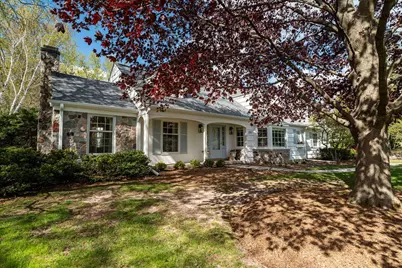 257 W Suburban Dr, Fox Point, WI 53217 - Photo 3