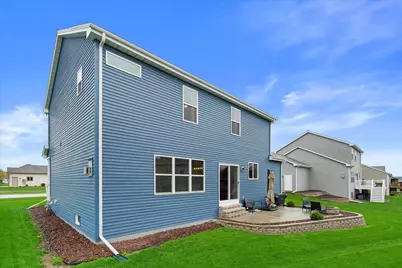 W204N16353  Jackson Dr, Jackson, WI 53037 - Photo 39