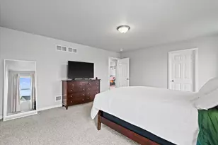 W204N16353 Jackson Dr, Jackson, WI 53037 - Photo 19