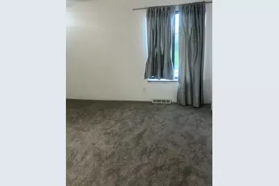 8616 N Servite Dr, Milwaukee, WI 53223 - Photo 11