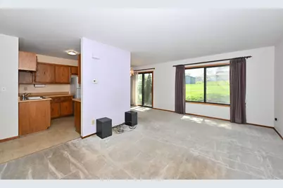 7365 S Delaine Dr, Oak Creek, WI 53154 - Photo 3