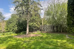 2400 Judith Ln, Waukesha, WI 53188 - Photo 5