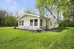 W9370 Burr Ln, Oakland, WI 53523 - Photo 35
