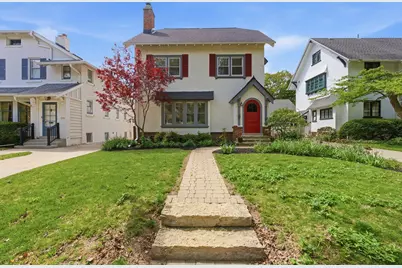 2221 E Newton Ave, Shorewood, WI 53211 - Photo 43