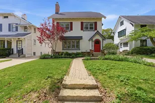 2221 E Newton Ave, Shorewood, WI 53211 - Photo 43