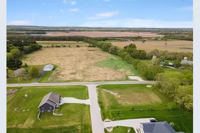 N806  Long Dr, Koshkonong, WI 53538 - Photo 17