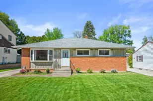 1790 Spruce Ct, South Milwaukee, WI 53172 - Photo 1