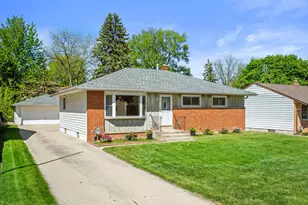 1790 Spruce Ct, South Milwaukee, WI 53172 - Photo 31