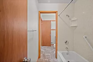 1790 Spruce Ct, South Milwaukee, WI 53172 - Photo 11