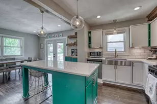 7301 W Bluemound Rd, Milwaukee, WI 53213 - Photo 5