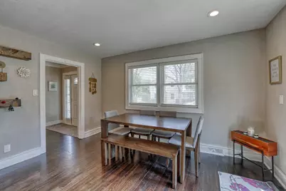 7301 W Bluemound Rd, Milwaukee, WI 53213 - Photo 9