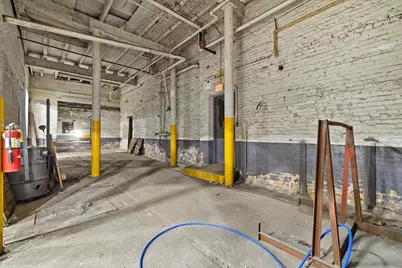 1301  18th St #10, Racine, WI 53403 - Photo 11