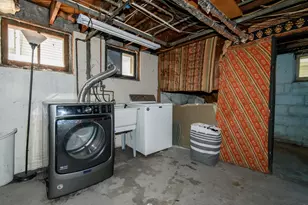 2733 N Downer Ave, Milwaukee, WI 53211 - Photo 29