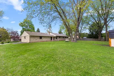 N69W13409  Harding Dr, Menomonee Falls, WI 53051 - Photo 33