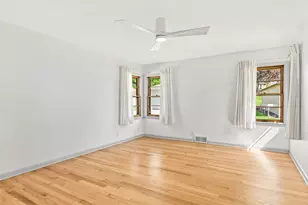 8628 Glencoe Cir, Wauwatosa, WI 53226 - Photo 21