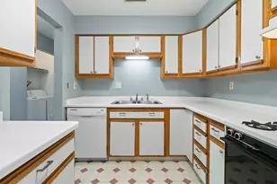 217 Franklin St, Delavan, WI 53115 - Photo 11