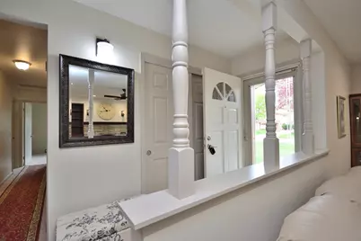 W224N2618  Ridgewood Ln, Pewaukee, WI 53186 - Photo 23