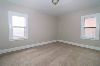 4127 N 16th St, Milwaukee, WI 53209 - Photo 7
