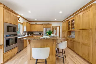N36W22663 Long Valley Rd, Pewaukee, WI 53072 - Photo 13