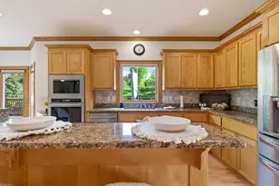N36W22663 Long Valley Rd, Pewaukee, WI 53072 - Photo 19