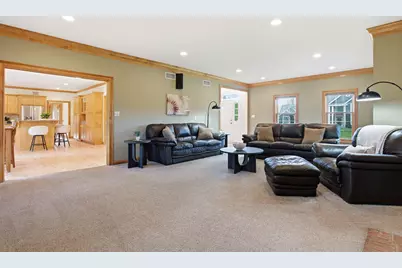 N36W22663  Long Valley Rd, Pewaukee, WI 53072 - Photo 23